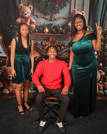 2025 Christmas DNaya_Britton-13