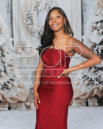 2025 Christmas_Zhakeria_Jackson-6