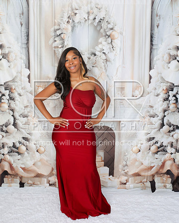 2025 Christmas_Zhakeria_Jackson-10