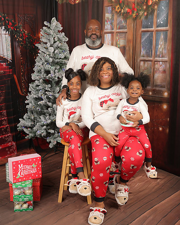 2025_Christmas_Terkedia Martin-25