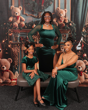 2025_Christmas_Terkedia Martin-14