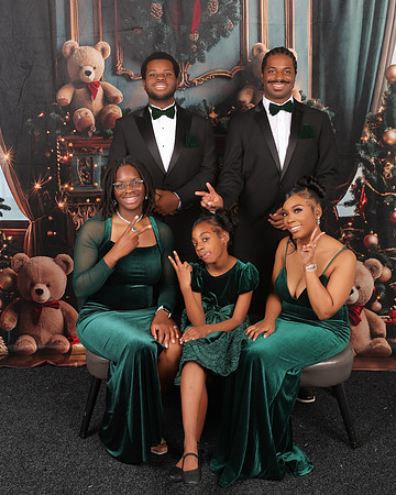 2025_Christmas_Terkedia Martin-13