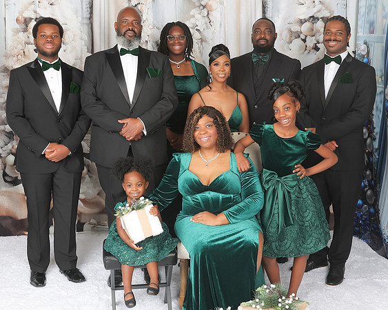 2025_Christmas_Terkedia Martin-1