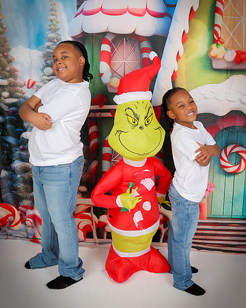 2025_Christmas_KeAsia_Kelly-24