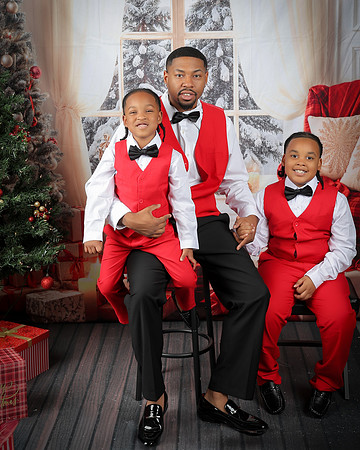 2025_Christmas_KeAsia_Kelly-20