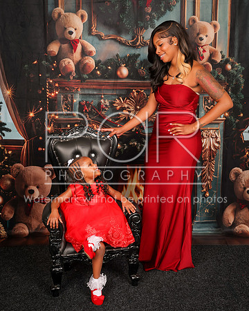 2025_Christmas_Zhakeria_Jackson-2