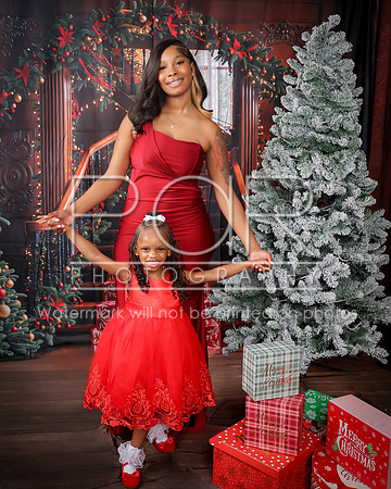2025_Christmas_Zhakeria_Jackson-13