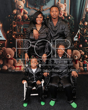 2025 Christmas_Keondra Mack-9
