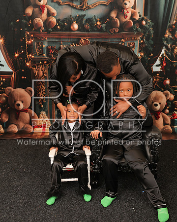 2025 Christmas_Keondra Mack-10