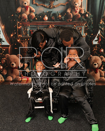 2025 Christmas_Keondra Mack-11