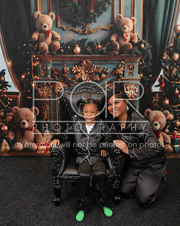 2025 Christmas_Keondra Mack-13