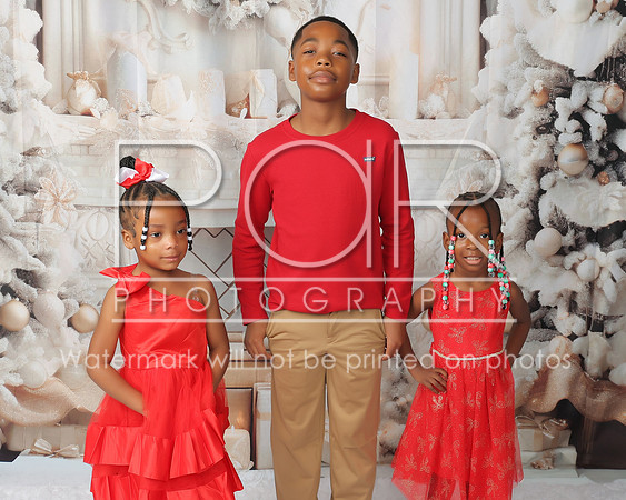 2025 Christmas Trinity McGruder-3