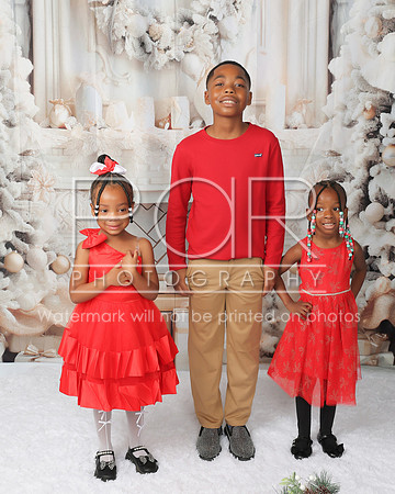 2025 Christmas Trinity McGruder-5