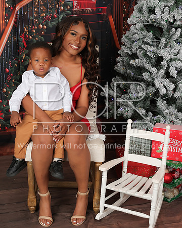 2025 Christmas Ariana McDonalds-2