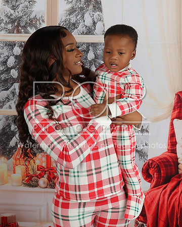 2025 Christmas Ariana McDonalds-16
