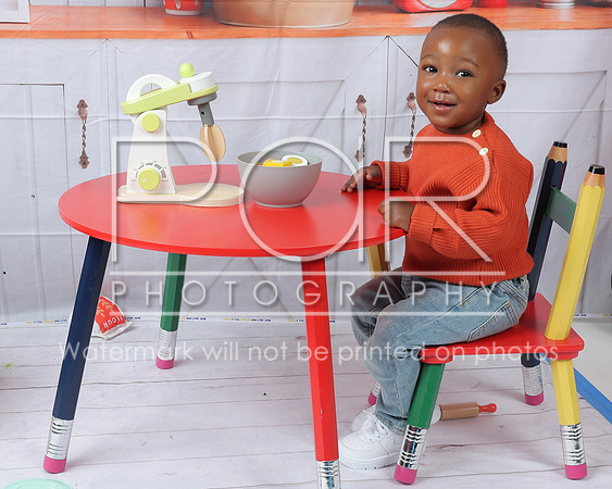2025_Christmas_Aundriana_McDonald-9