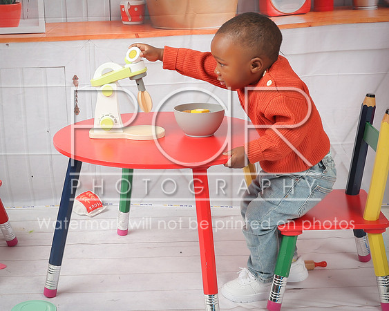 2025_Christmas_Aundriana_McDonald-12
