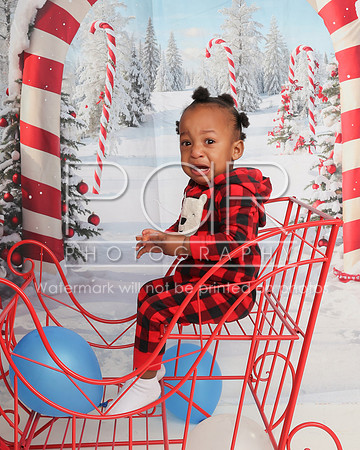 2025 Christmas Rreyonna Miller-17