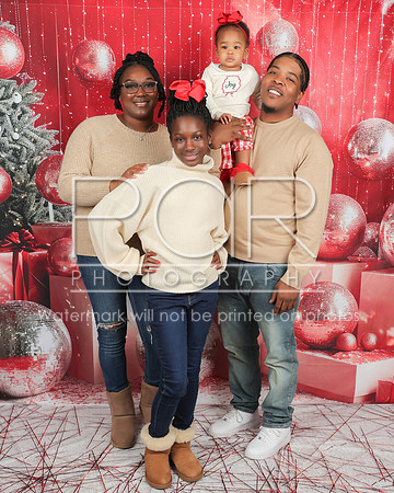 2025 Christmas Janiya Young-5