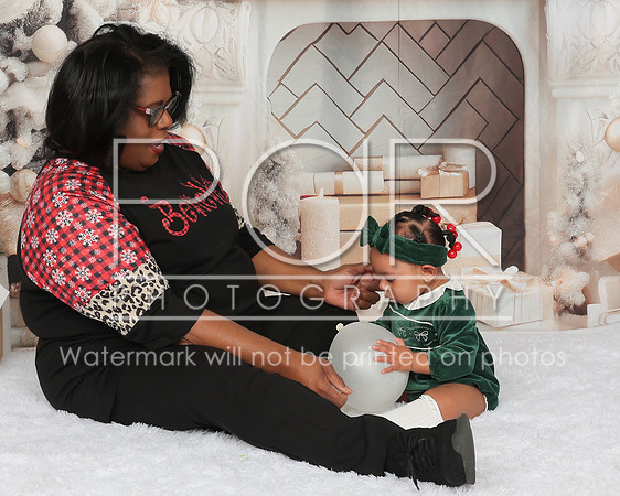 2025 Christmas Jayla Jones-15