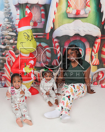 2025 Christmas Johnna Mcleod-4