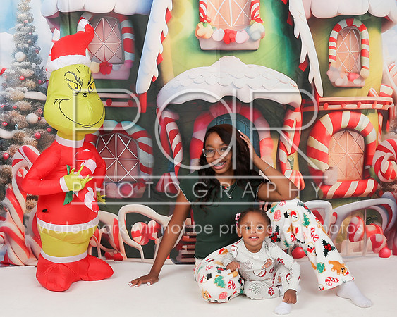 2025 Christmas Johnna Mcleod-8