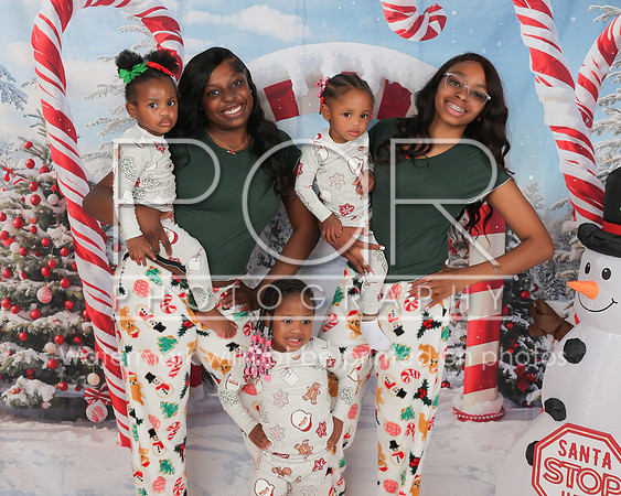 2025 Christmas Johnna Mcleod-13