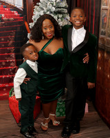 2025 Christmas Kristen Barnes-3