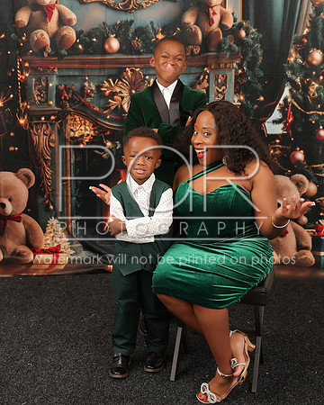 2025 Christmas Kristen Barnes-16