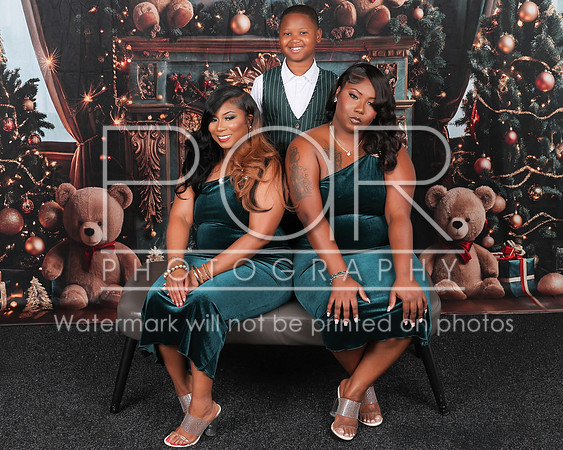 2025 Christmas Tynisha Edwards-1