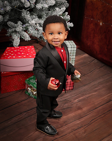 2025 Christmas Zyniah Robinson-3