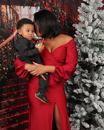 2025 Christmas Zyniah Robinson-9