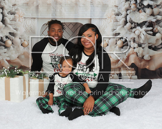2025_Christmas Dasia Brown-11
