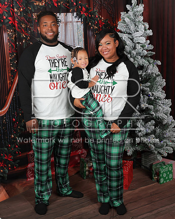 2025_Christmas Dasia Brown-2