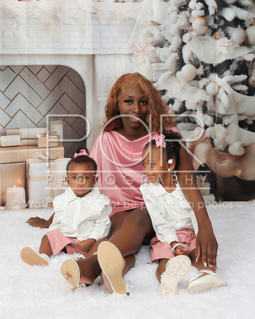 2025 Christmas Shania-3