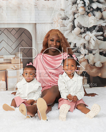 2025 Christmas Shania-1
