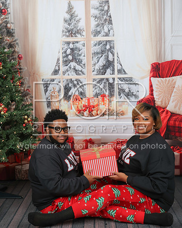 2025 Christmas Kelsie Funchess-20