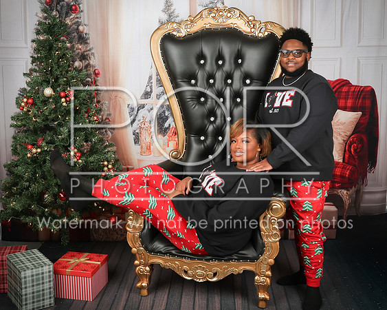 2025 Christmas Kelsie Funchess-11