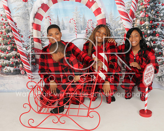 2025 Christmas Courtney Moffett-9