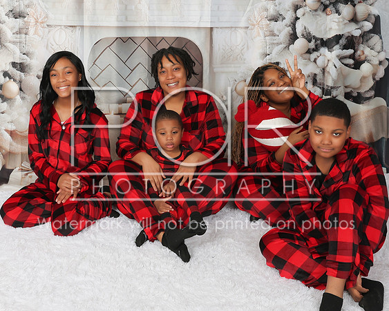 2025 Christmas Courtney Moffett-14