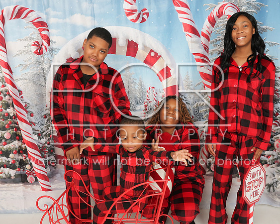 2025 Christmas Courtney Moffett-12