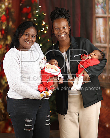 2022_Christmas_Lacreshia-22