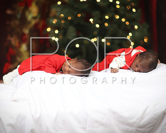 2022_Christmas_Lacreshia-1