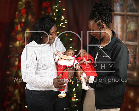2022_Christmas_Lacreshia-24