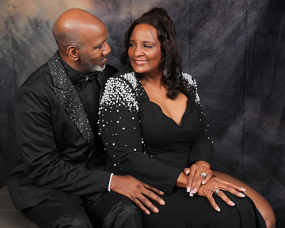 2026_Couple_Anniversary_Sanders-30