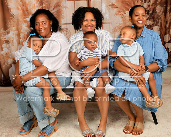 2026_MothersDay_Niaya Barnes-15