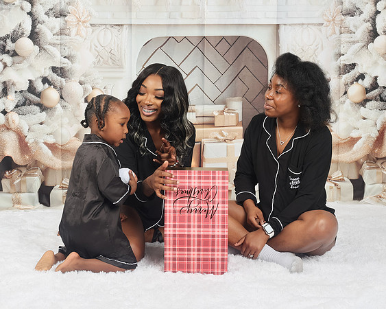 2024_Christmas_Khalil-32