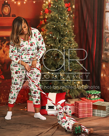 2024_Christmas_Zhakeria-15