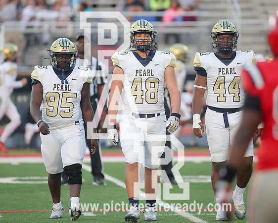 2025_Fball_PearlvsClinton-4