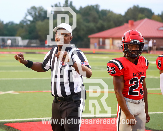 2025_Fball_PearlvsClinton-7